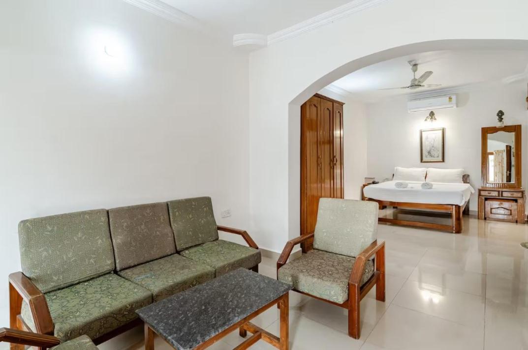 Sonikas Holiday Homes Candolim Esterno foto