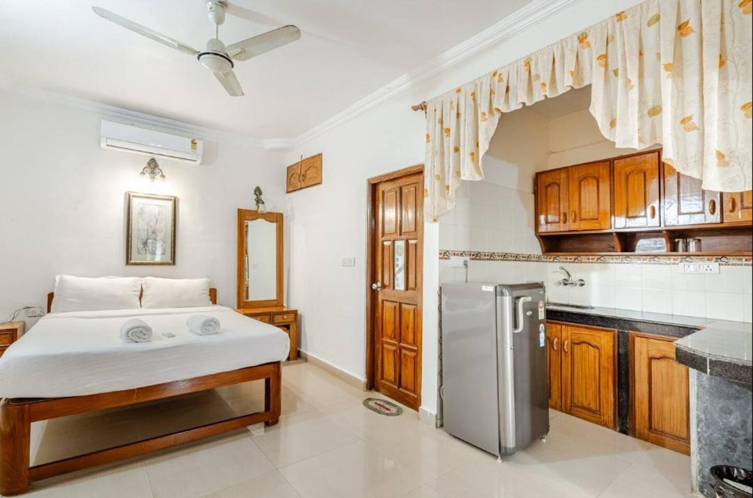 Sonikas Holiday Homes Candolim Esterno foto