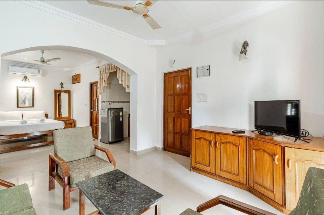 Sonikas Holiday Homes Candolim Esterno foto