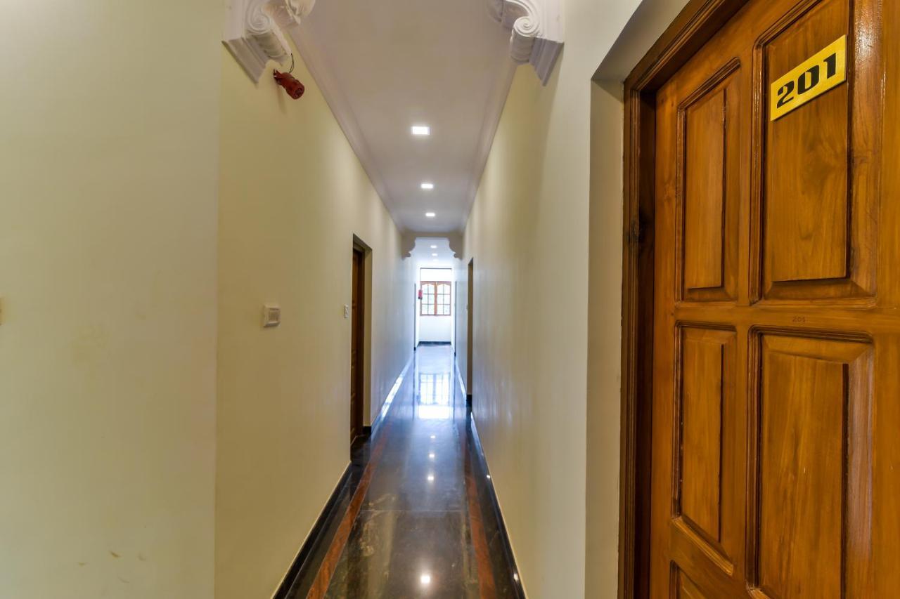 Sonikas Holiday Homes Candolim Esterno foto