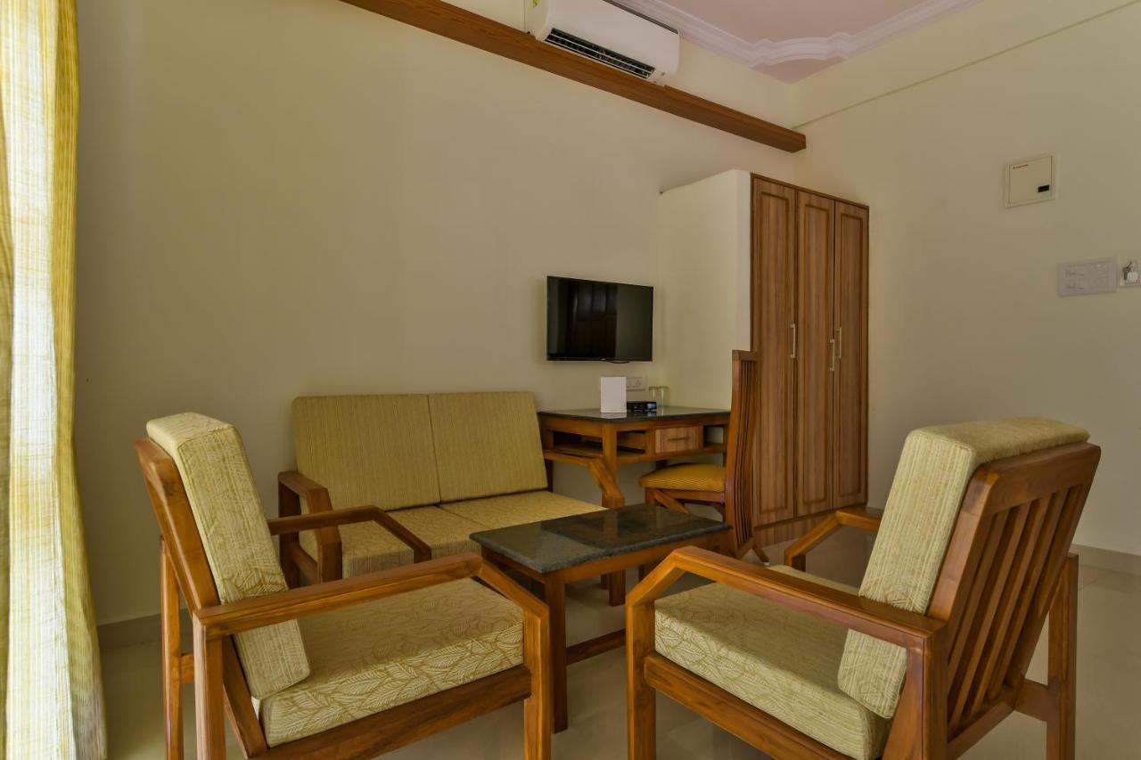 Sonikas Holiday Homes Candolim Esterno foto